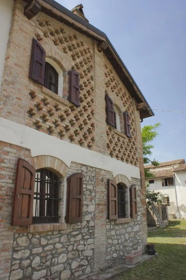 Camia Villa Torrazza Coste 0*,